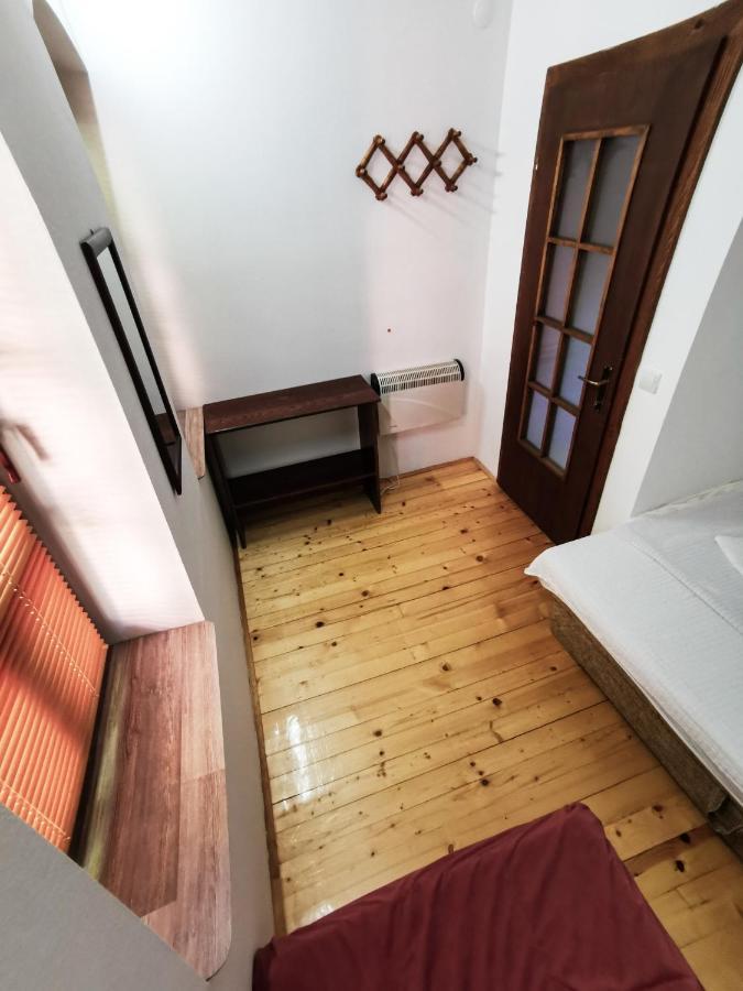Chardak Apartment *